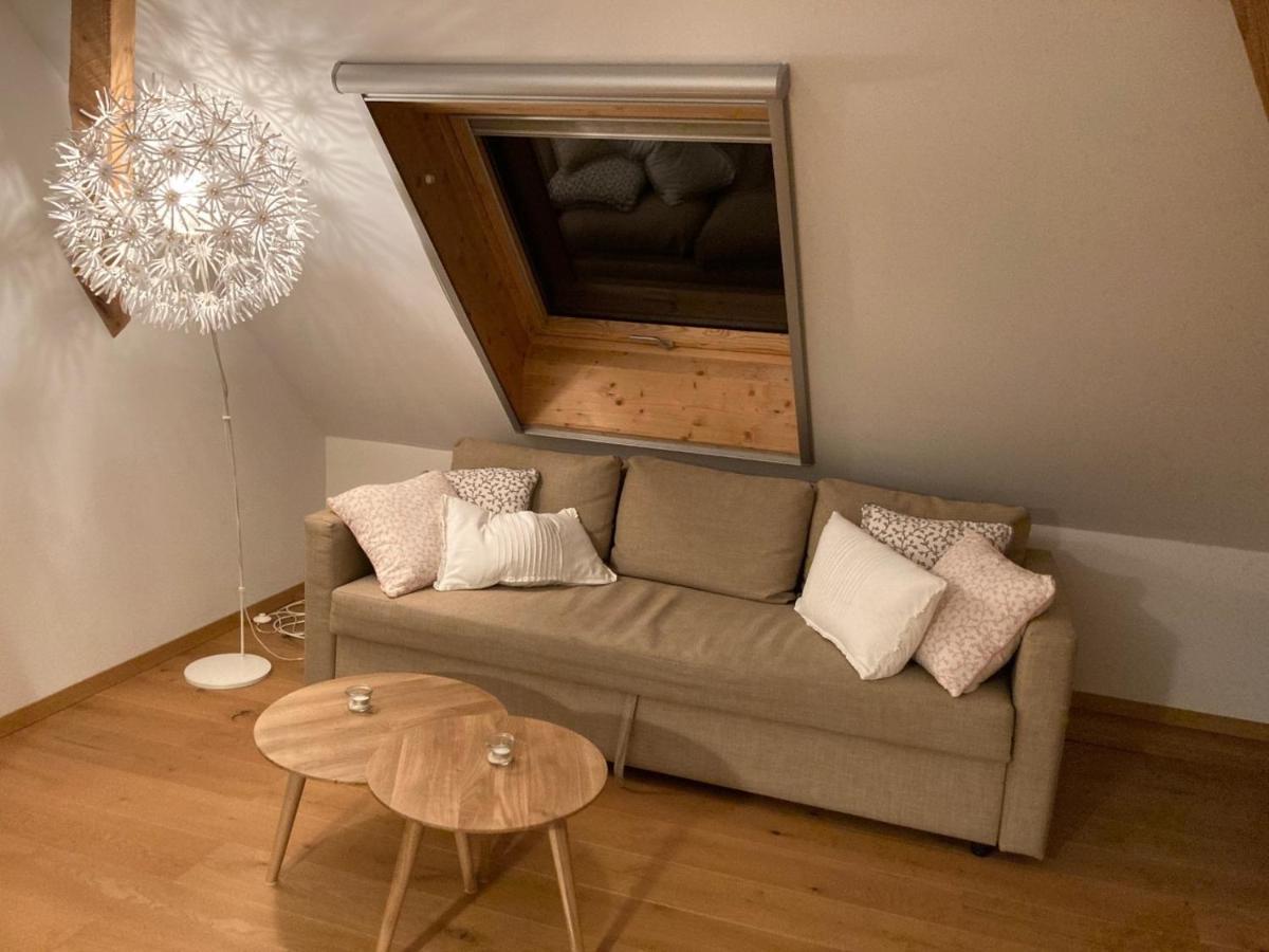 Ferienwohnung Burg Муртен Екстер'єр фото