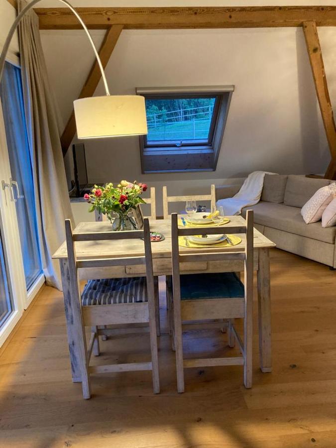 Ferienwohnung Burg Муртен Екстер'єр фото