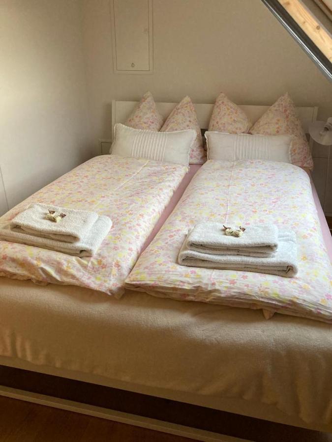 Ferienwohnung Burg Муртен Екстер'єр фото