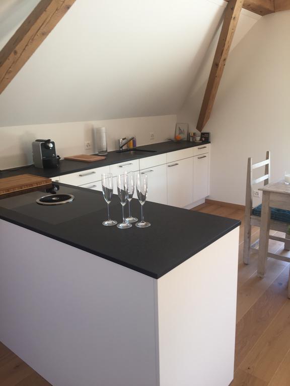 Ferienwohnung Burg Муртен Екстер'єр фото